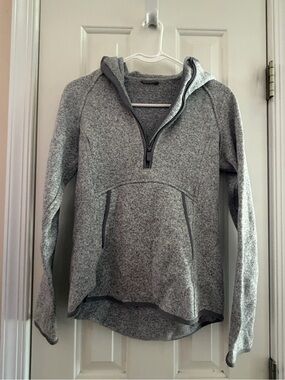 Gray Quarter-Zip Fleece Pullover